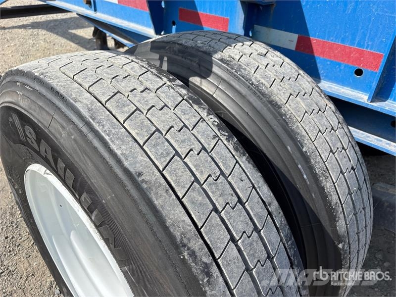 CIMC CB45M3OTC00 Tri/A Extendable Container Trailer 货柜车