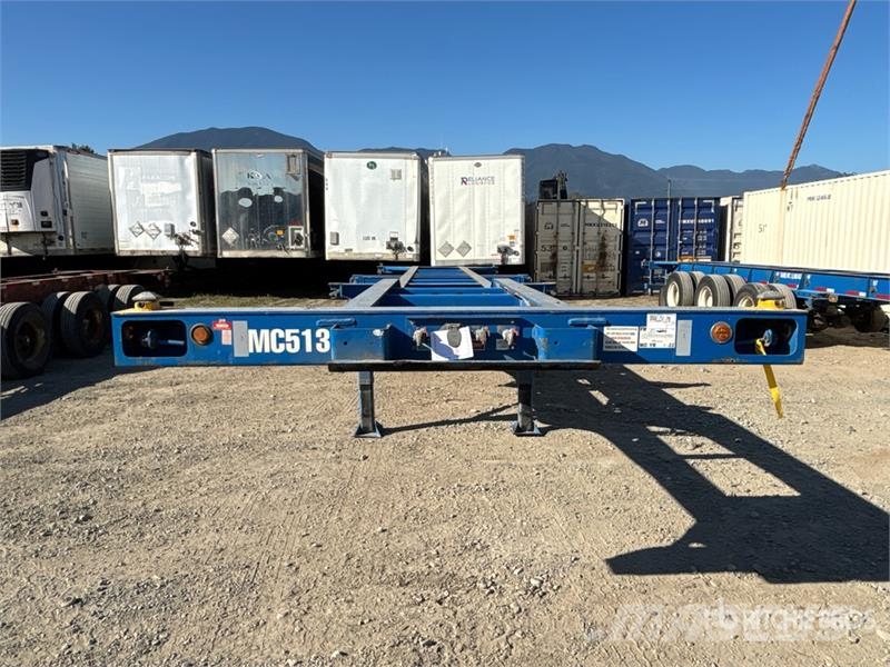 CIMC CB45M3OTC00 Tri/A Extendable Container Trailer Containerhenger