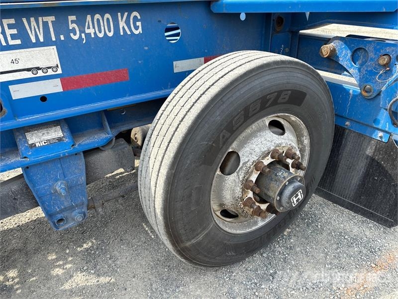 CIMC CB45M3OTC00 Tri/A Extendable Container Trailer مقطورات حاويات