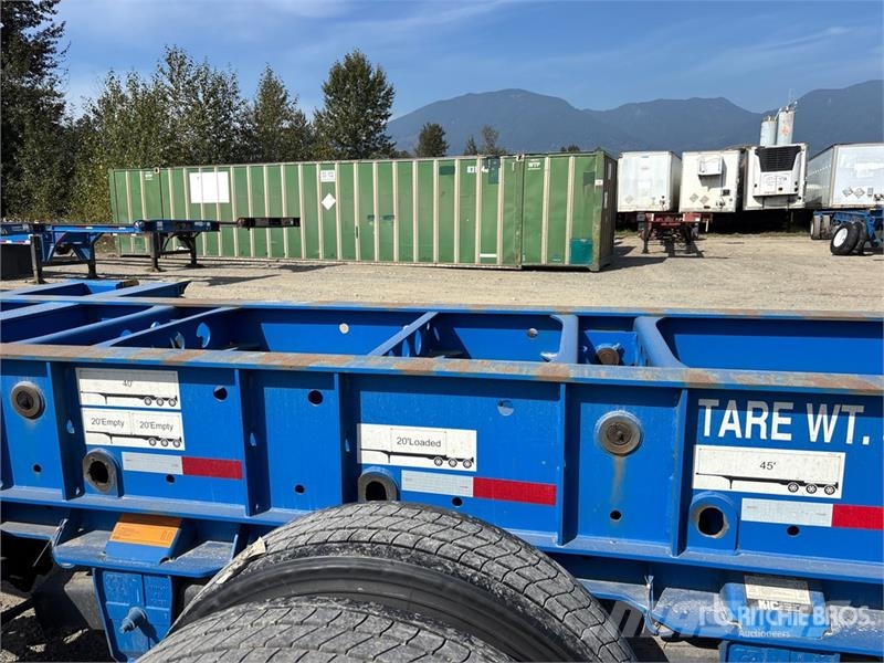 CIMC CB45M3OTC00 Tri/A Extendable Container Trailer Remorque porte container