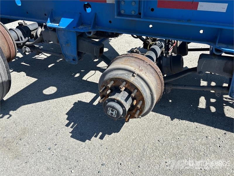 CIMC CB45M3OTC00 Tri/A Extendable Container Trailer Remolques portacontenedores