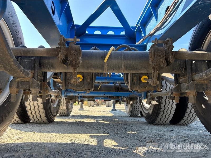 CIMC CB45M3OTC00 Tri/A Extendable Container Trailer Containerframe trailers