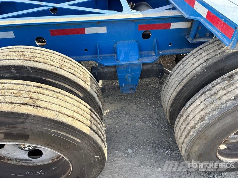 CIMC CB45M3OTC00 Tri/A Extendable Container Trailer Remolques portacontenedores