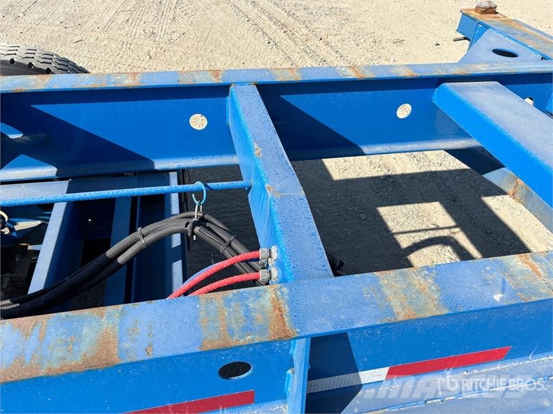 CIMC EX53M3OTC00 53 ft Tri/A Extendable Container Trail Containerchassis