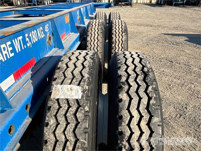 CIMC EX53M3OTC00 53 ft Tri/A Extendable Container Trail Containerchassis