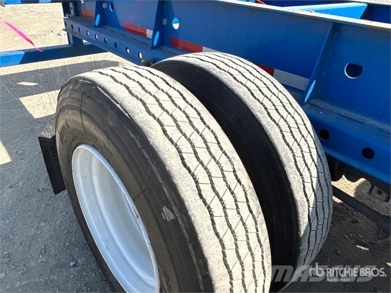CIMC EX53M3OTC00 53 ft Tri/A Extendable Container Trail Прицепы-Контейнеровозы