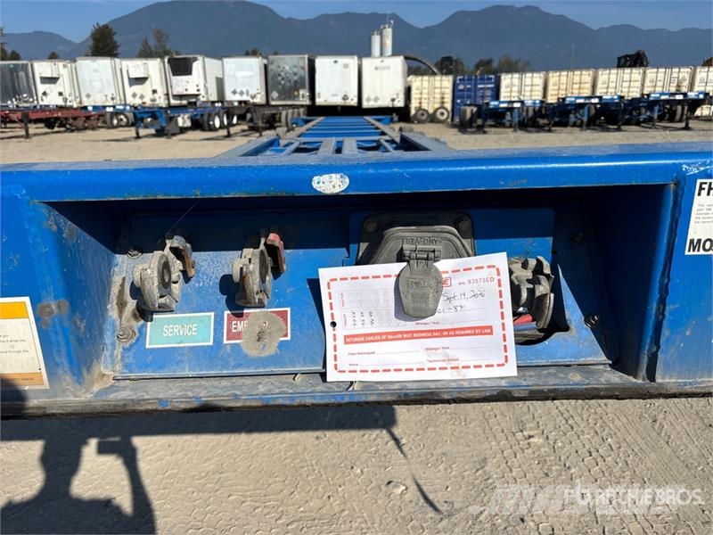 CIMC EX53M3OTC00 53 ft Tri/A Extendable Container Trail Containerchassis