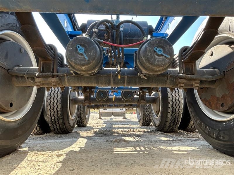 CIMC GN40M3OTC00 40 ft Tri/A Container Trailer مقطورات حاويات