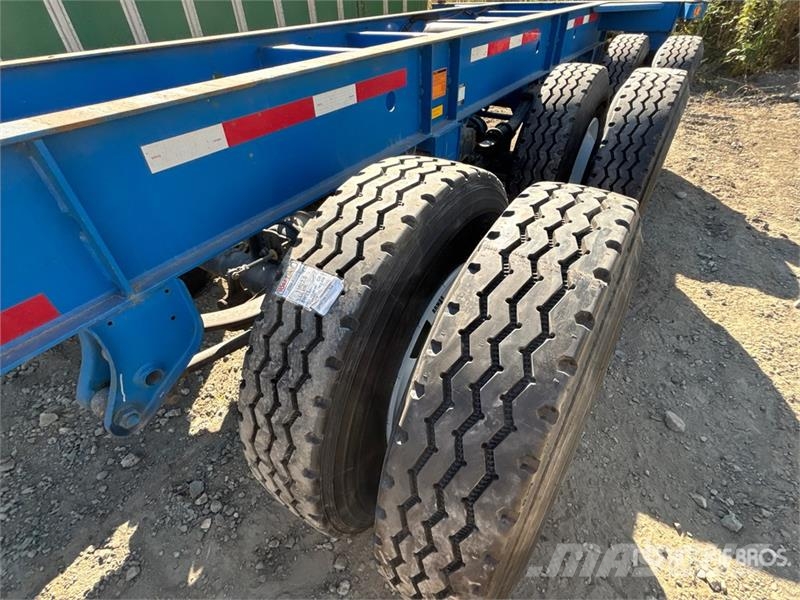 CIMC GN40M3OTC00 40 ft Tri/A Container Trailer Containerframe trailers