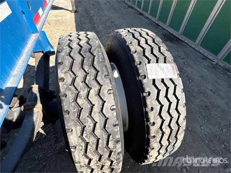 CIMC GN40M3OTC00 40 ft Tri/A Container Trailer Containerframe trailers