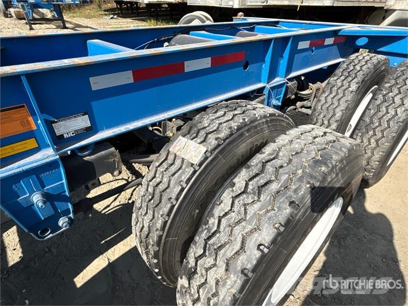CIMC GN40M3OTC00 40 ft Tri/A Container Trailer مقطورات حاويات