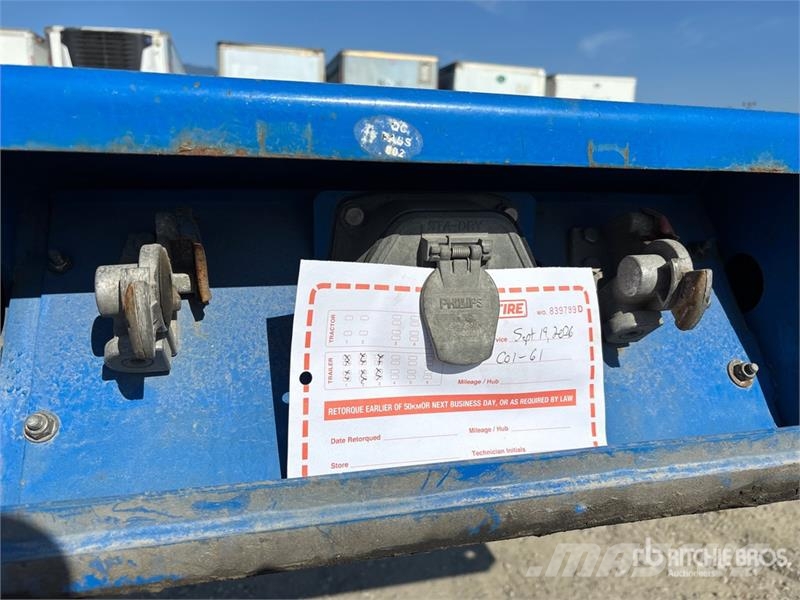 CIMC GN40M3OTC00 40 ft Tri/A Container Trailer مقطورات حاويات