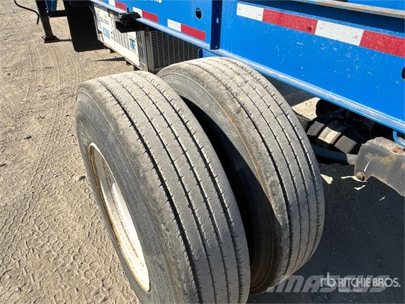 CIMC GN40M3OTC00 40 ft Tri/A Container Trailer Containerchassis