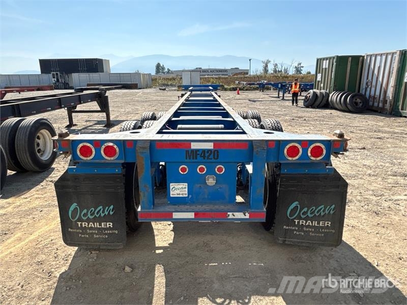 CIMC GN40M3OTC00 40 ft Tri/A Container Trailer مقطورات حاويات