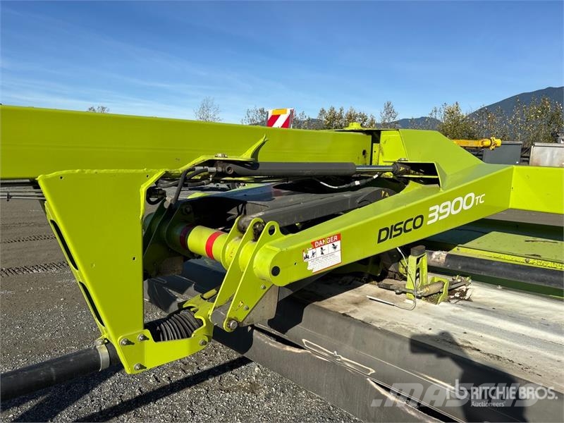 CLAAS F53 Disco 3900TC 11 ft Rear Swing Mower Conditione Mower-conditioners