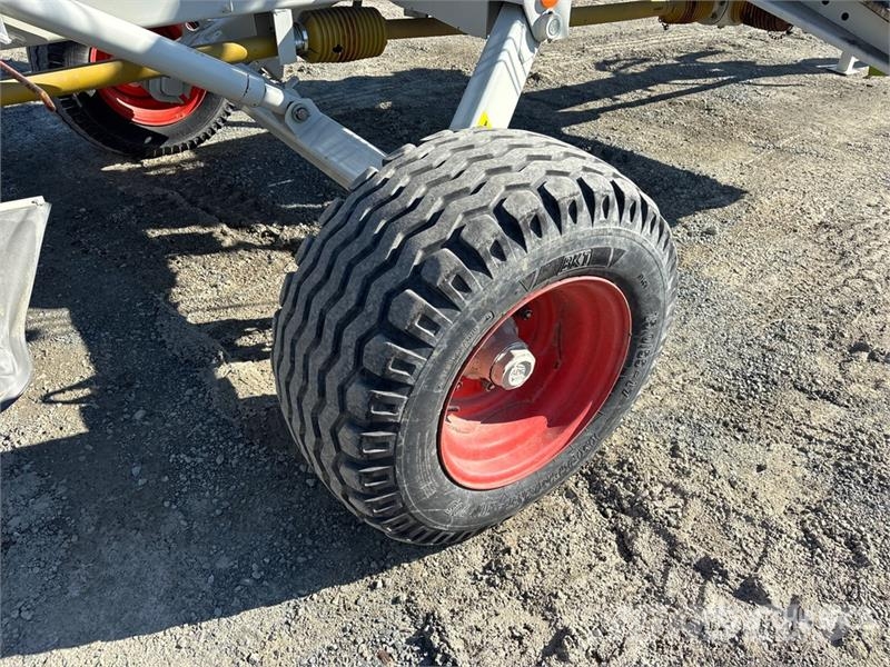 CLAAS Liner 3000 32 ft 6 in 2-Point 4 Rotor Hay Rake Rendkészítő