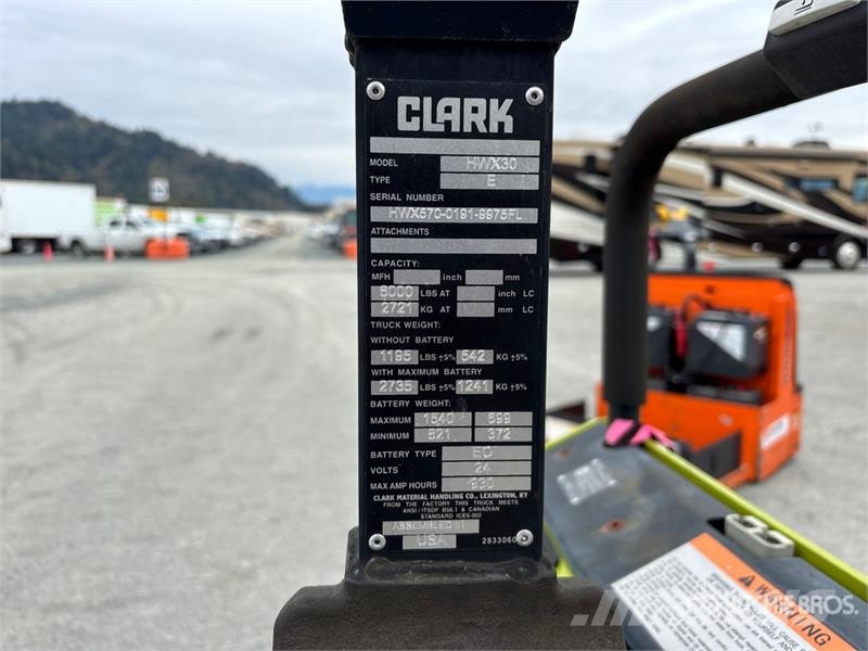 Clark HWX30 Hand pallet truck