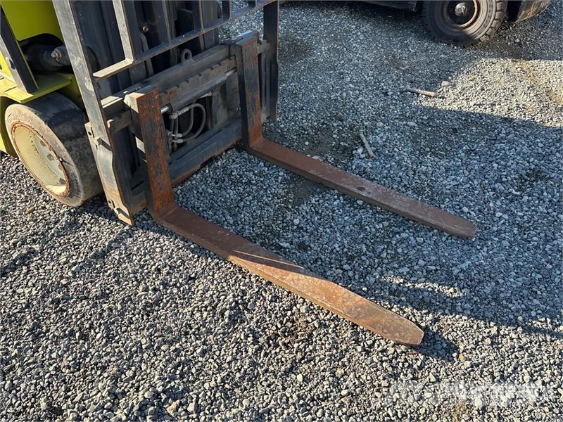 Clark TMX15S 2500 lb Cushion Tire Forklift Carrelli elevatori-Altro