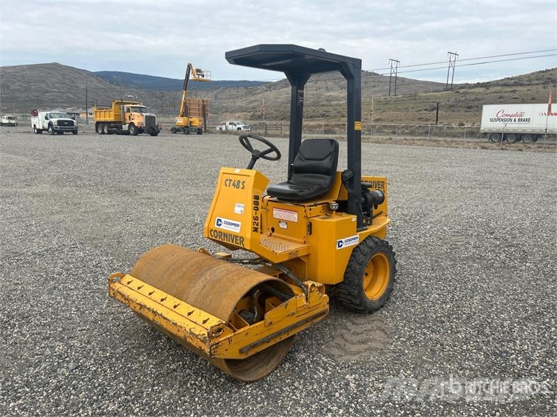 Corniver CT 48S Smooth Drum Compactor مداحل أحادية الأسطوانة
