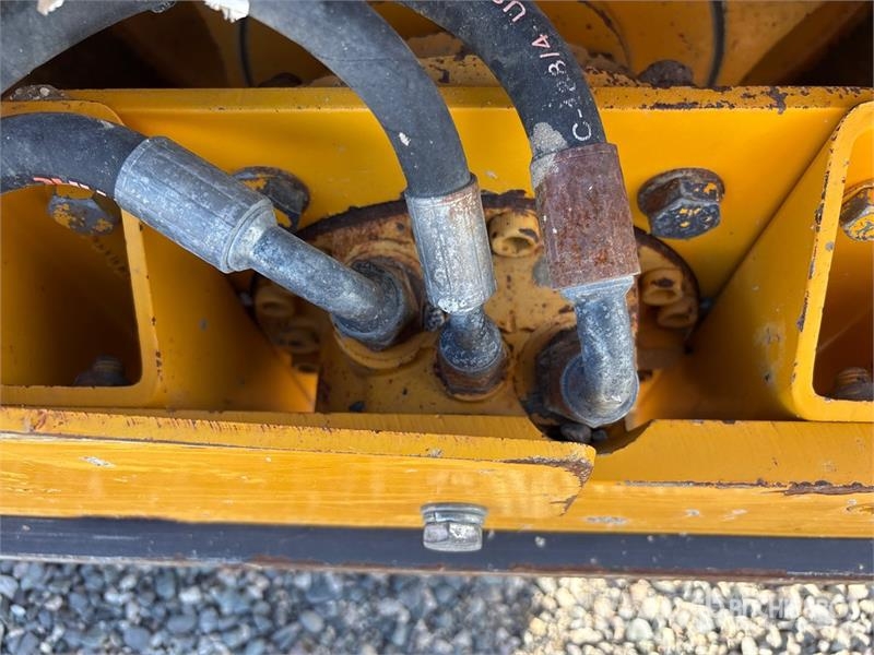Corniver CT 48S Smooth Drum Compactor مداحل أحادية الأسطوانة