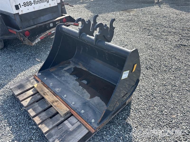 COT 48 in Cleanup Excavator Bucket دلاء