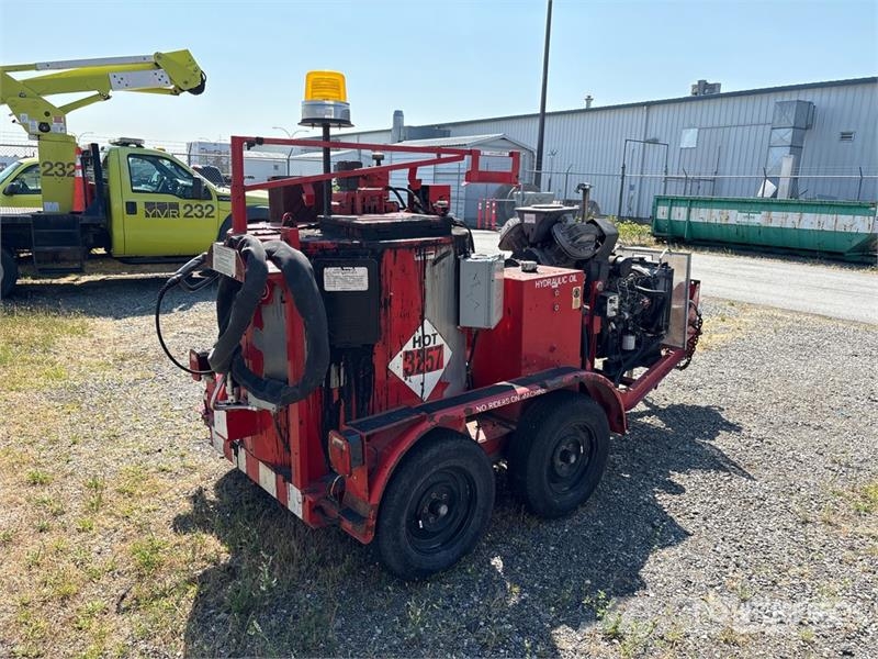 Crafco SS125DC T/A Asphalt Tank Trailer Tankanhänger