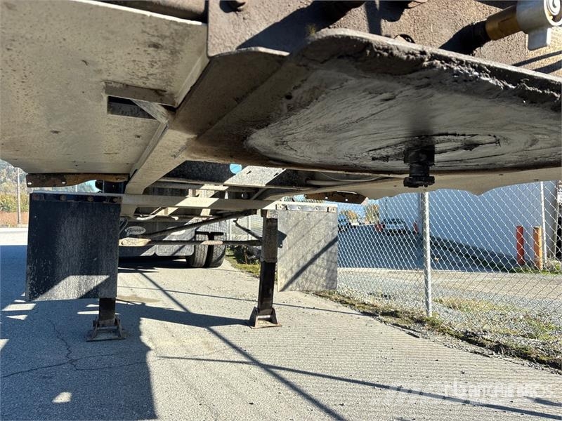  Cross Country 36 ft Tri/A Side Dump Trailer Самоскиди