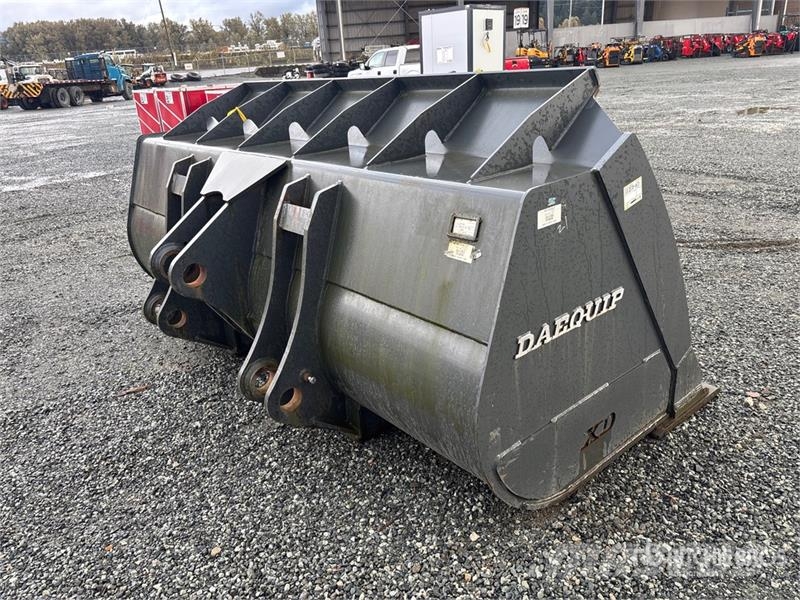 DaeQuip 122 in Wheel Loader Bucket Žlice