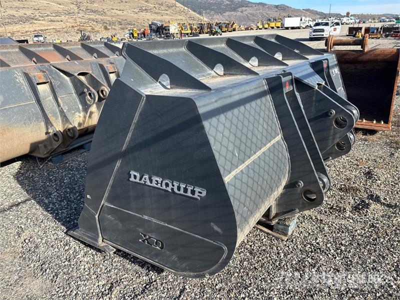 DaeQuip 124 in 5.5 cyd Wheel Loader Bucket (Unused) Kauhat