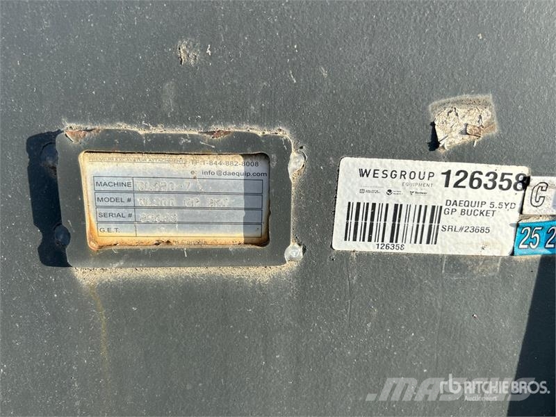 DaeQuip 124 in 5.5 cyd Wheel Loader Bucket (Unused) Kašike / Korpe