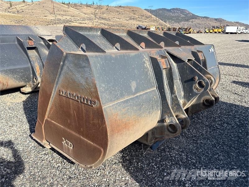 DaeQuip 124 in 5.5 cyd Wheel Loader Bucket Kauhat