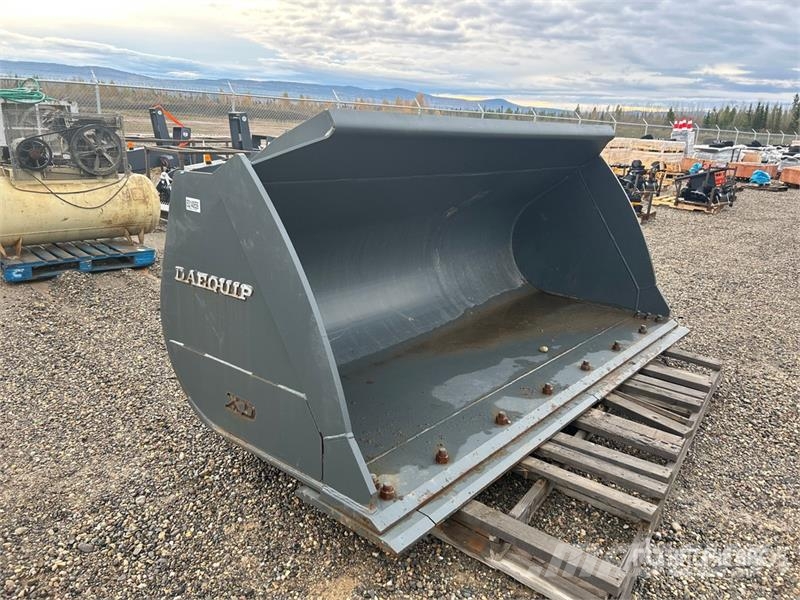 DaeQuip 126 in 5.5 cyd General Purpose Wheel Loader Bucket دلاء