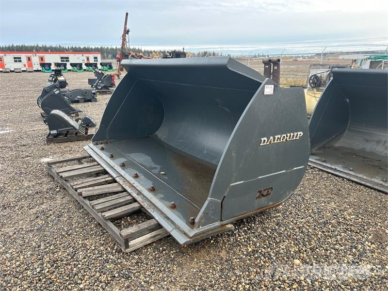 DaeQuip 126 in 5.5 cyd General Purpose Wheel Loader Bucket دلاء