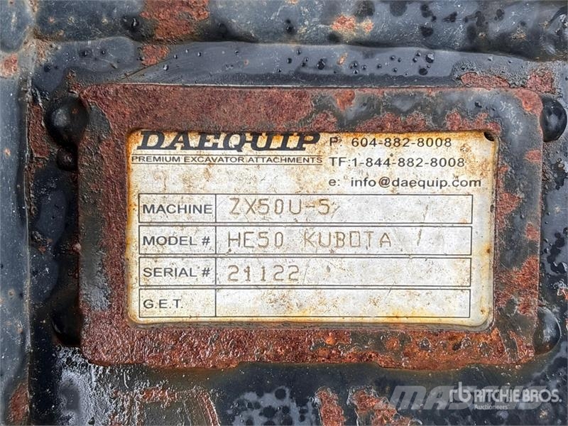 DaeQuip 24 in Digging Excavator Bucket - Fits Kubota ZX50U Žlice