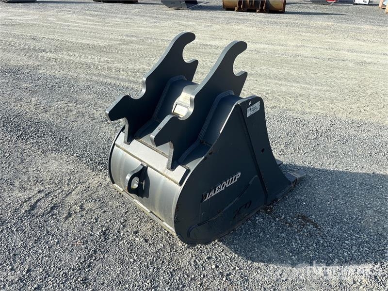 DaeQuip 28 in Digging Excavator Bucket (Unused) Žlice