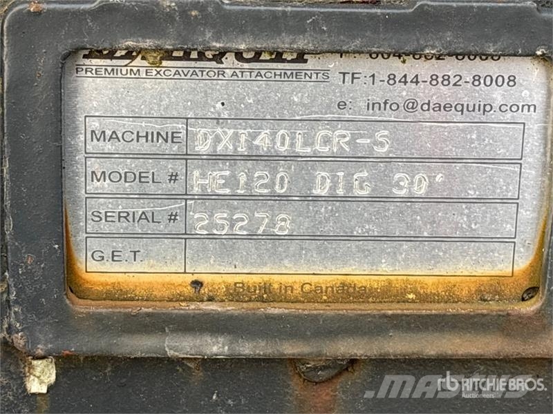 DaeQuip 28 in Digging Excavator Bucket Kauhat