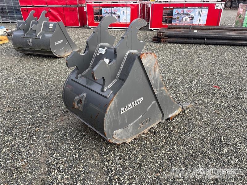 DaeQuip 32 in Digging Excavator Bucket Žlice