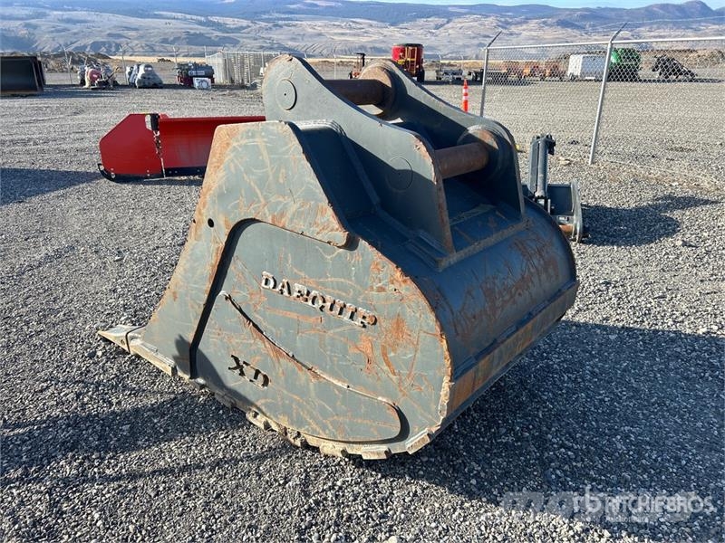 DaeQuip 48 in Digging Excavator Bucket (Unused) Kauhat