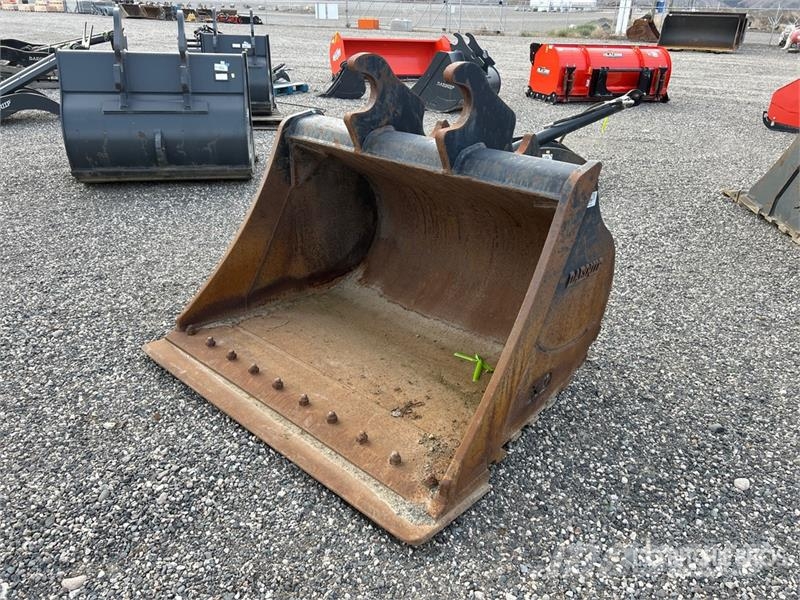 DaeQuip 60 in Cleanup Excavator Bucket Kauhat