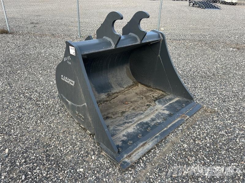 DaeQuip 60 in Cleanup Excavator Bucket (Unused) Kauhat