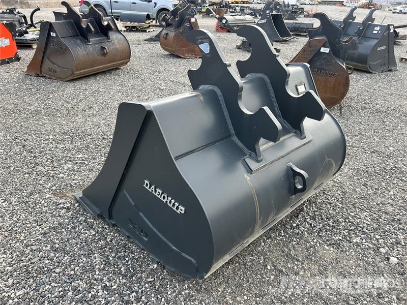 DaeQuip 60 in Cleanup Excavator Bucket (Unused) Kauhat