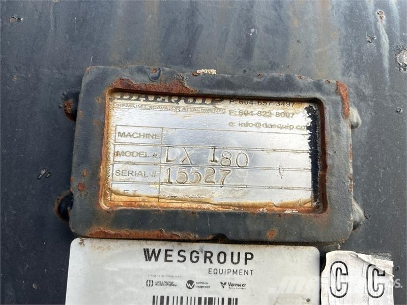 DaeQuip 60 in Cleanup Excavator Bucket Kauhat