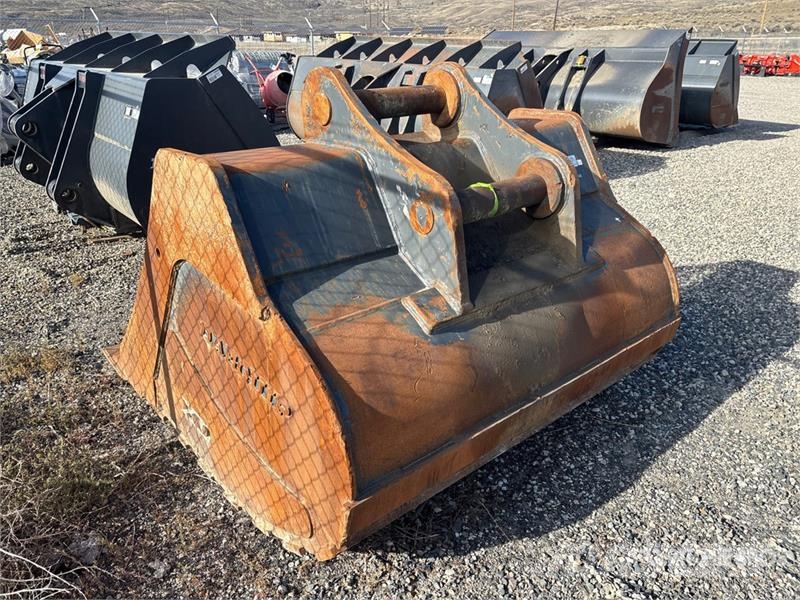 DaeQuip 72 in Cleanup Excavator Bucket Kauhat