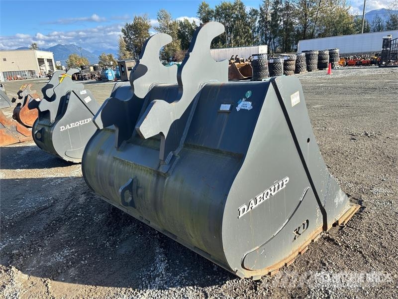 DaeQuip 80 in Cleanup Excavator Bucket Kauhat