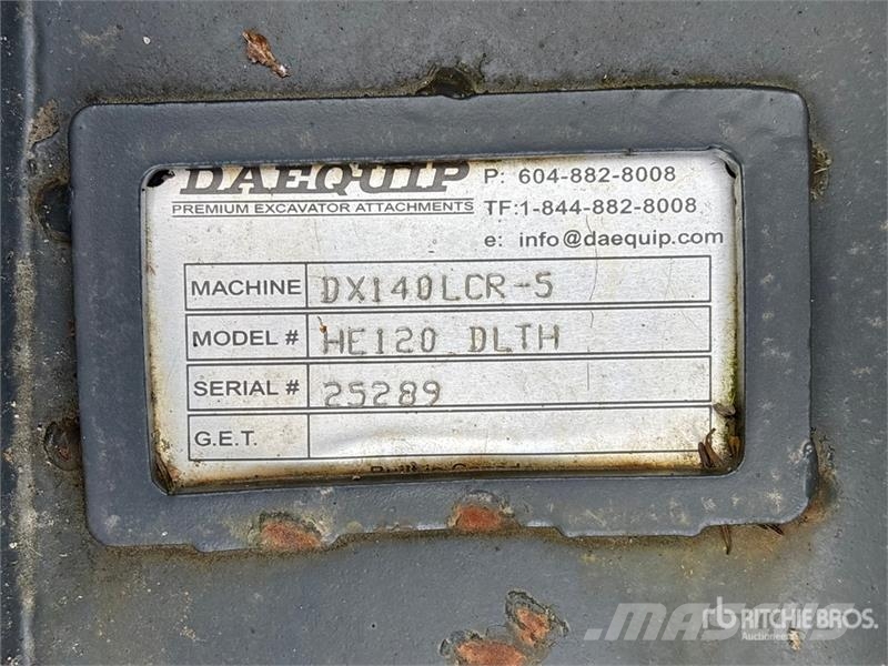 DaeQuip HE120 22 in Hydraulic Excavator Thumb (Unused) دلاء