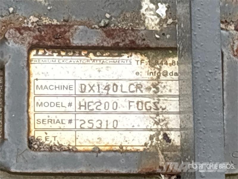DaeQuip HE120 68 in Cab Guard 其他组件