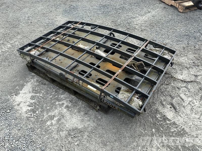 DaeQuip HE120 68 in Cab Guard Ostale komponente za građevinarstvo