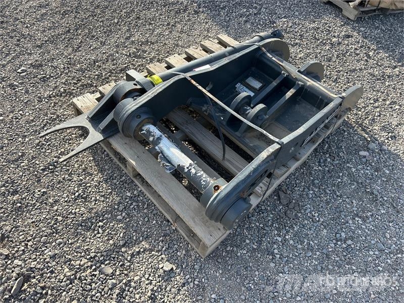 DaeQuip HE120 Hydraulic Excavator Thumb (Unused) Kanalak
