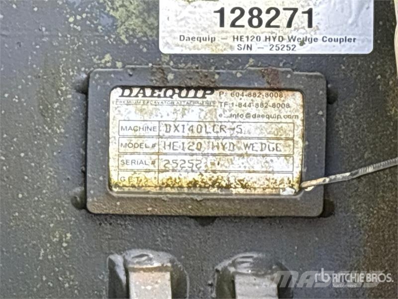 DaeQuip HE120 Quick Coupler Бързи съединители