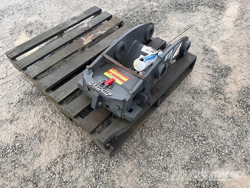 DaeQuip HE120 Quick Coupler Quick connectors